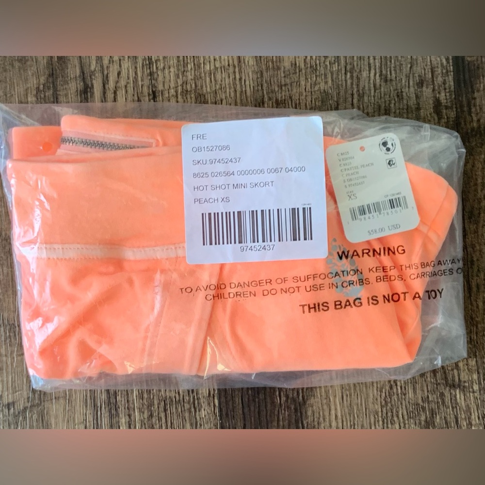 Free People Movement ~ Hot Shot Mini Skort ~ *NWT ~ Pastel Peach ~ XS ~ - Picture 6 of 12